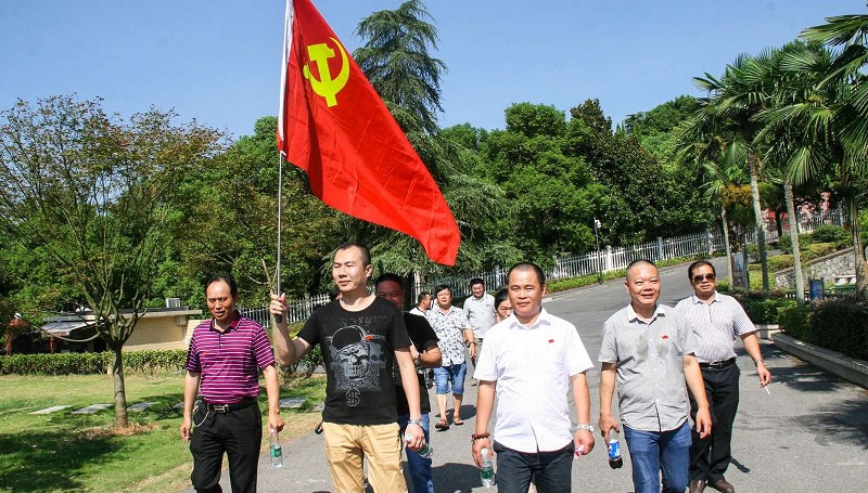 學員參加紅色教育基地